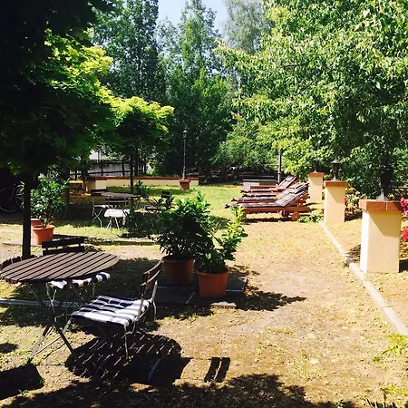 Bb Bahnhof Bertsdorf Hotel