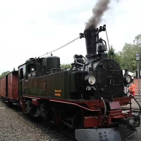 Bb Bahnhof Bertsdorf 3*