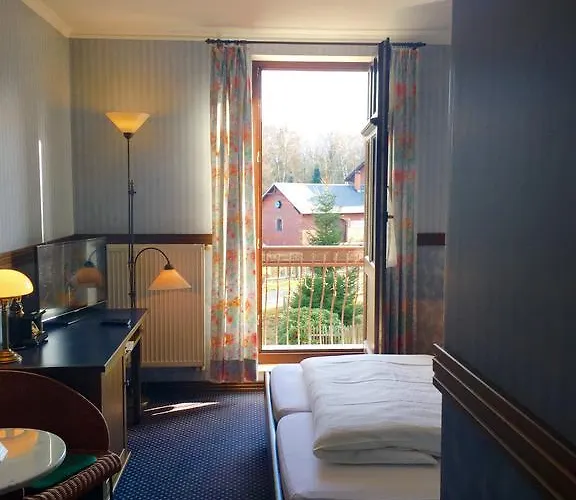 Bb Bahnhof Bertsdorf 3*